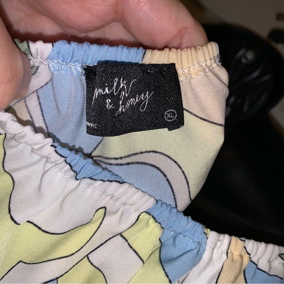 Milk & Honey crop top - Picture 4 of 4